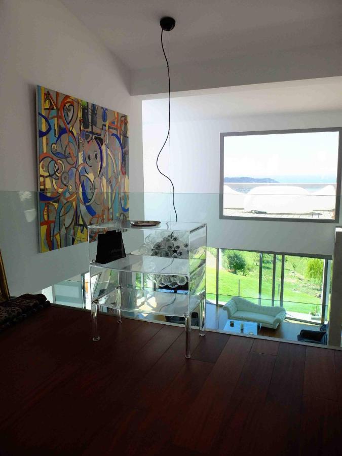 Amazing Modern In Villa Nizza