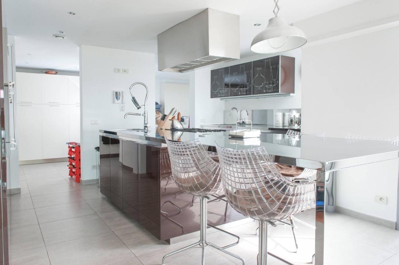 Amazing Modern In