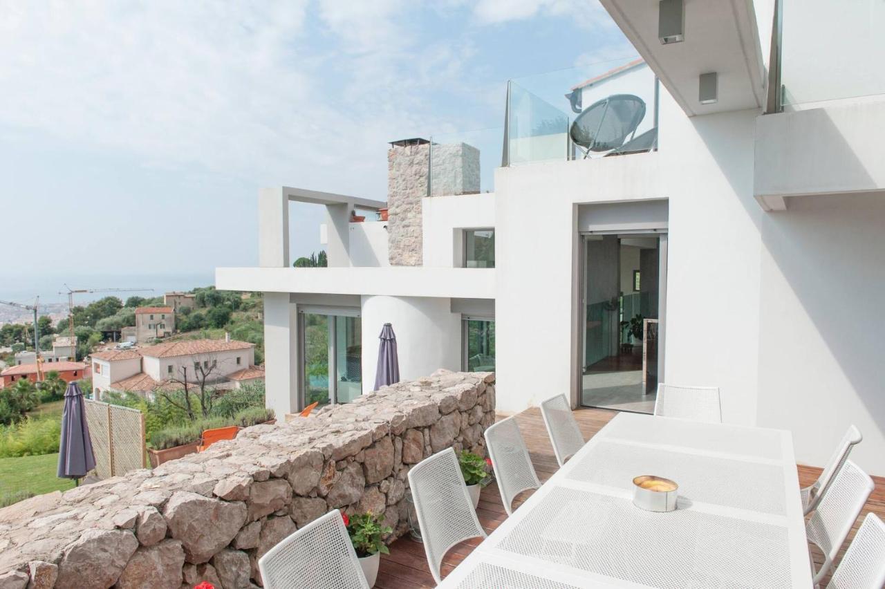 Amazing Modern In Villa Nizza