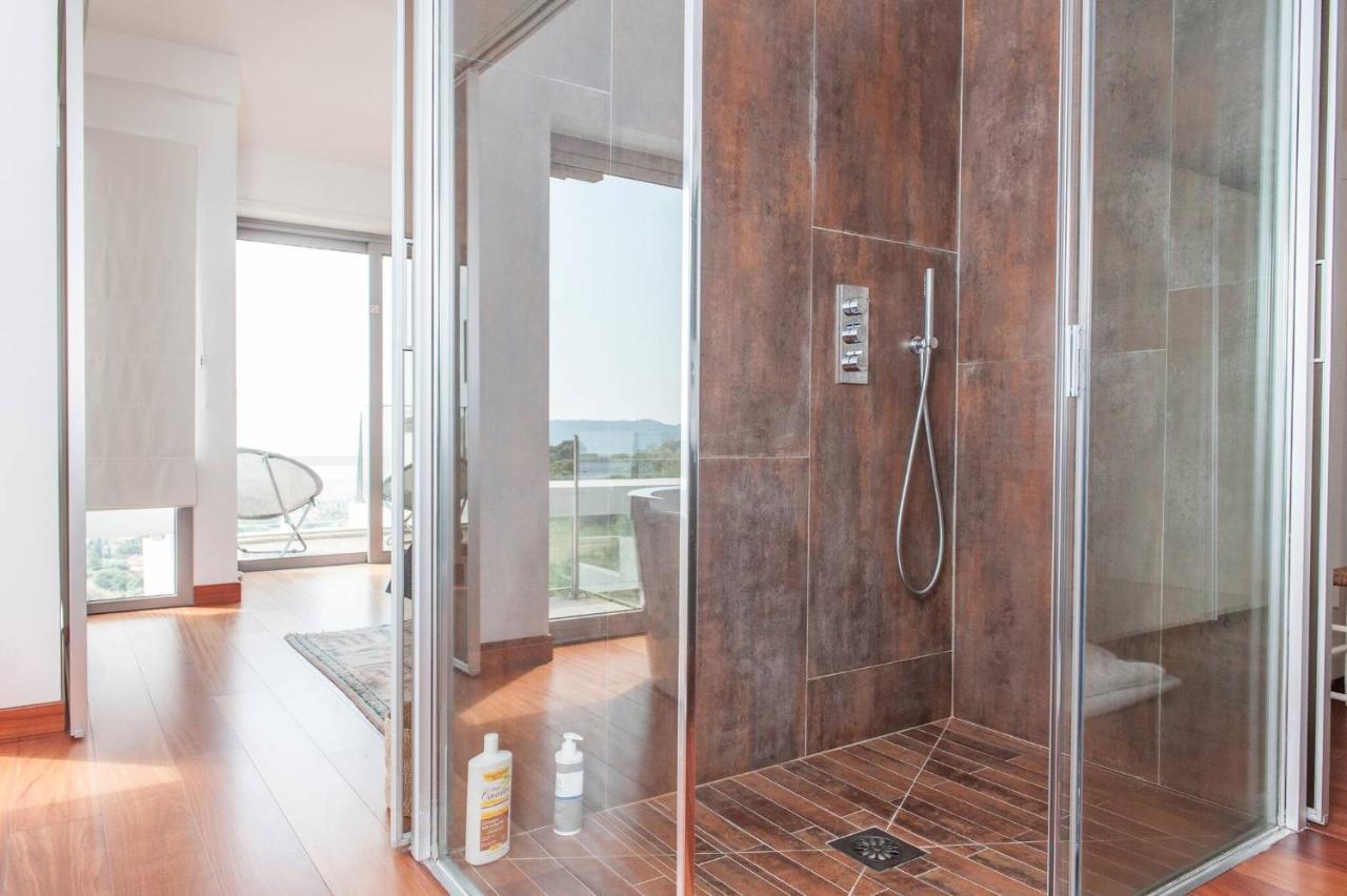 Amazing Modern In